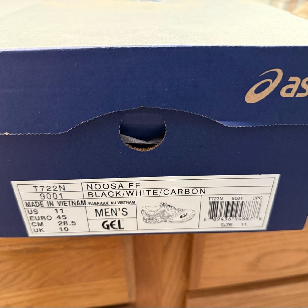 Asics Noosa Black & White